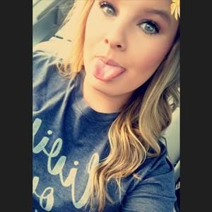 Meet your Posher, Kendra